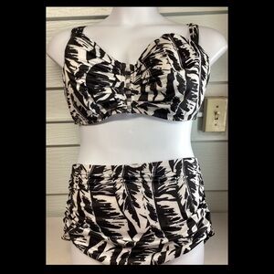 Black and White Leaf Print Women's Bikini